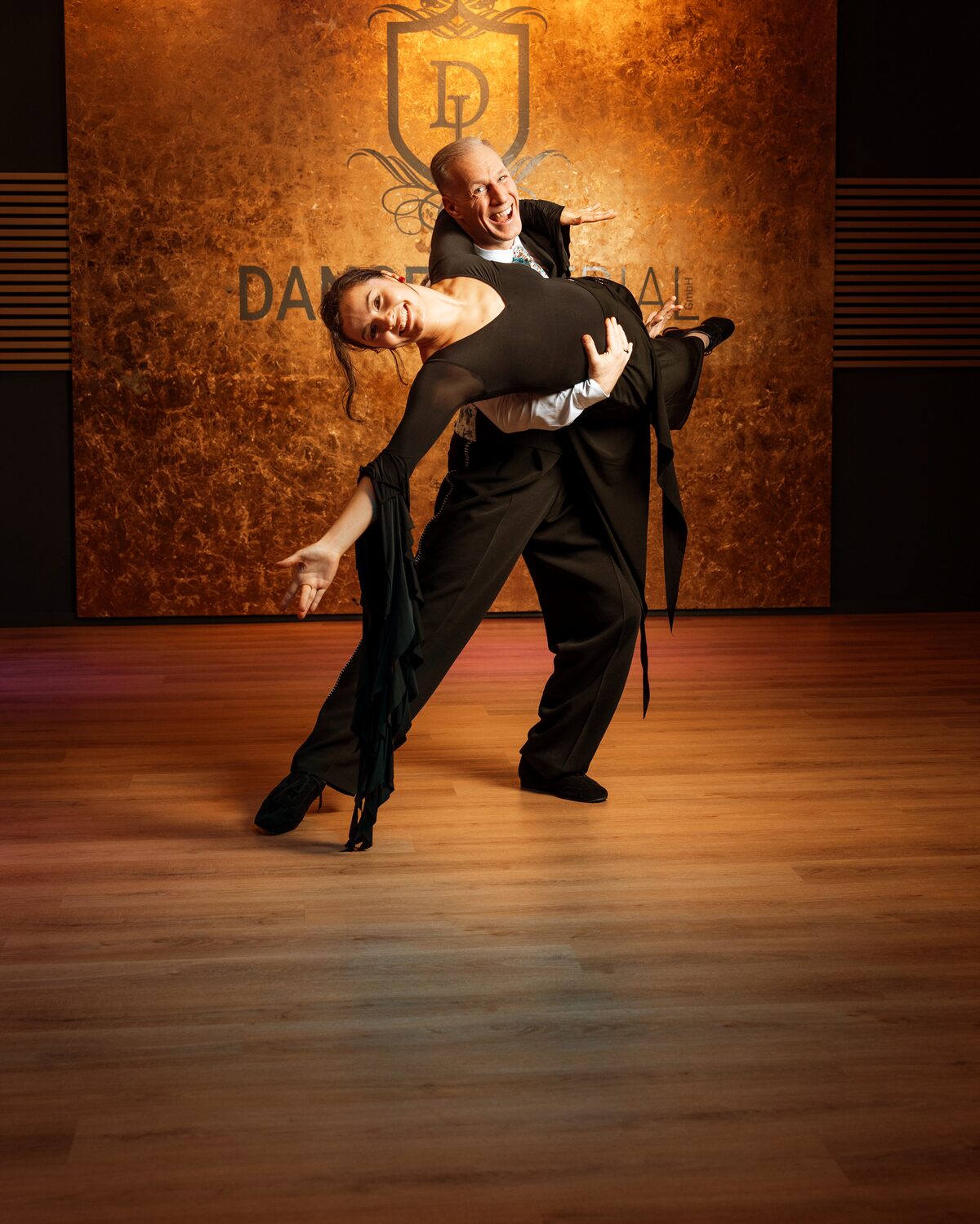 Hebefigur bei einer Show-Performance des DANCEIMPERIAL Teams, DANCEIMPERIAL Regensburg